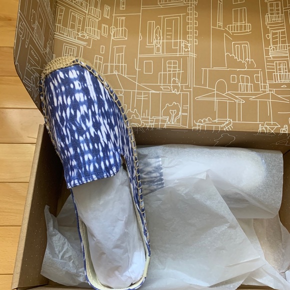 Soludos Blue & White Espadrilles - Picture 5 of 7
